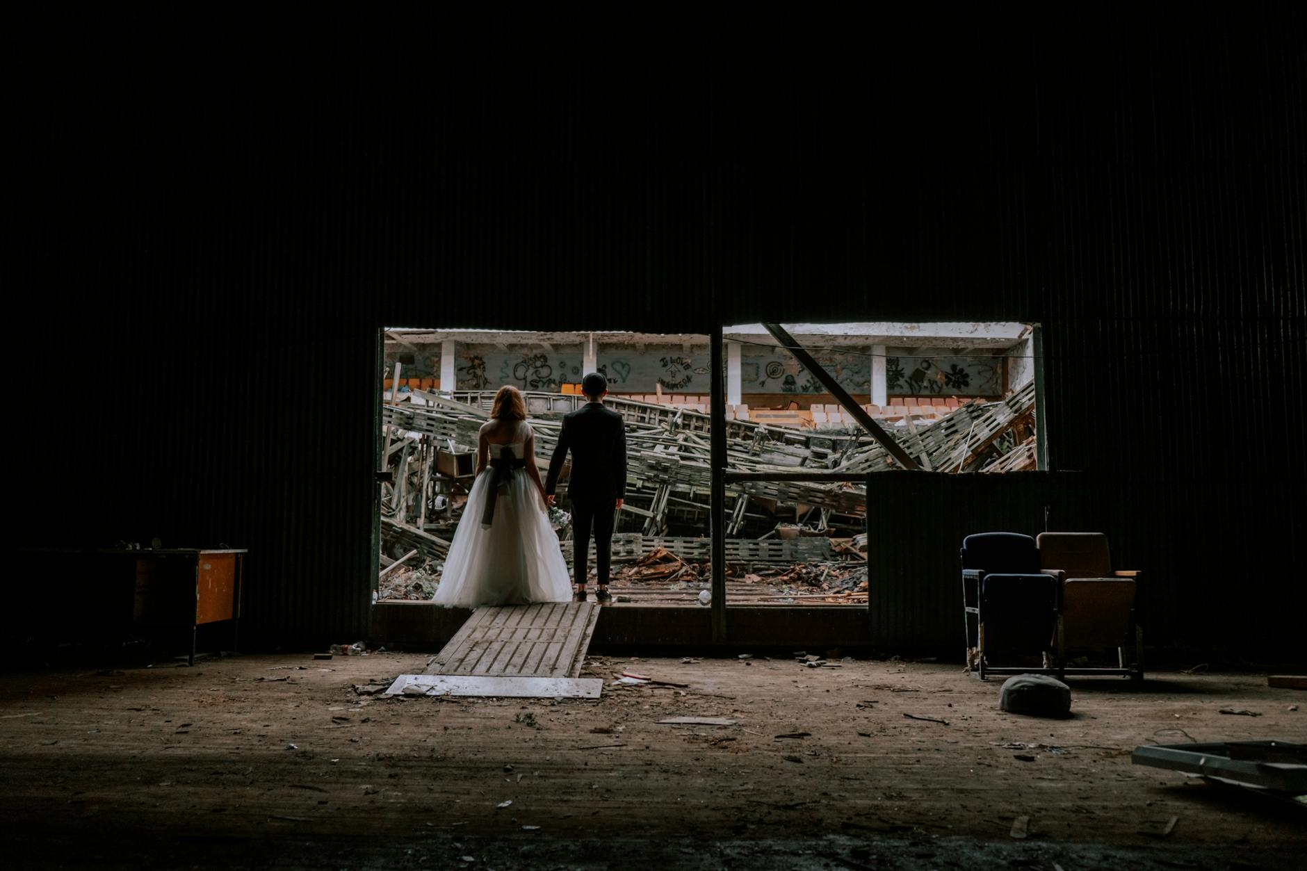 Cara Membuat Konsep Cinematic Wedding yang Unik dan Elegan Cara Membuat Konsep Cinematic Wedding yang Unik dan Elegan