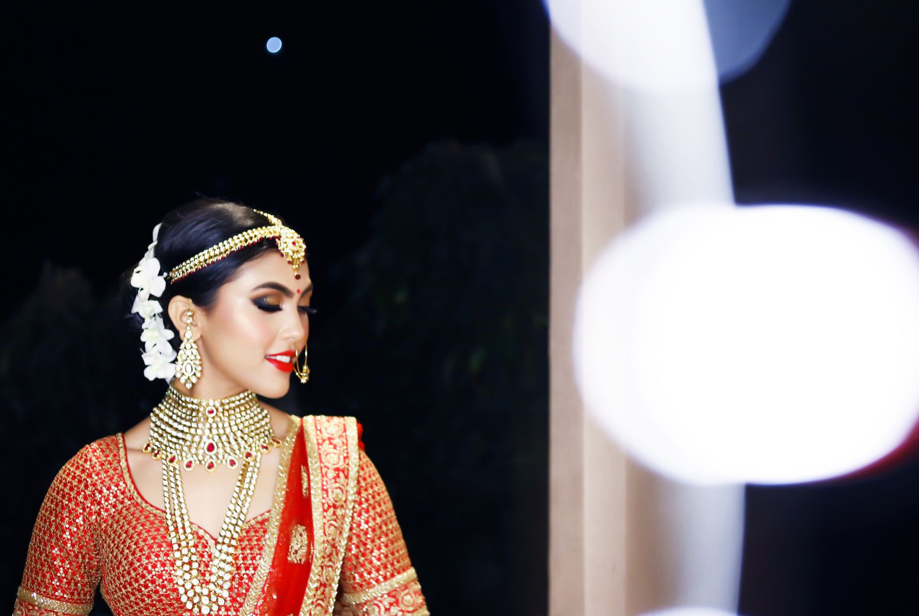 Gaya Makeup Pengantin Modern dan Tradisional: Sesuaikan dengan Tema Pernikahan