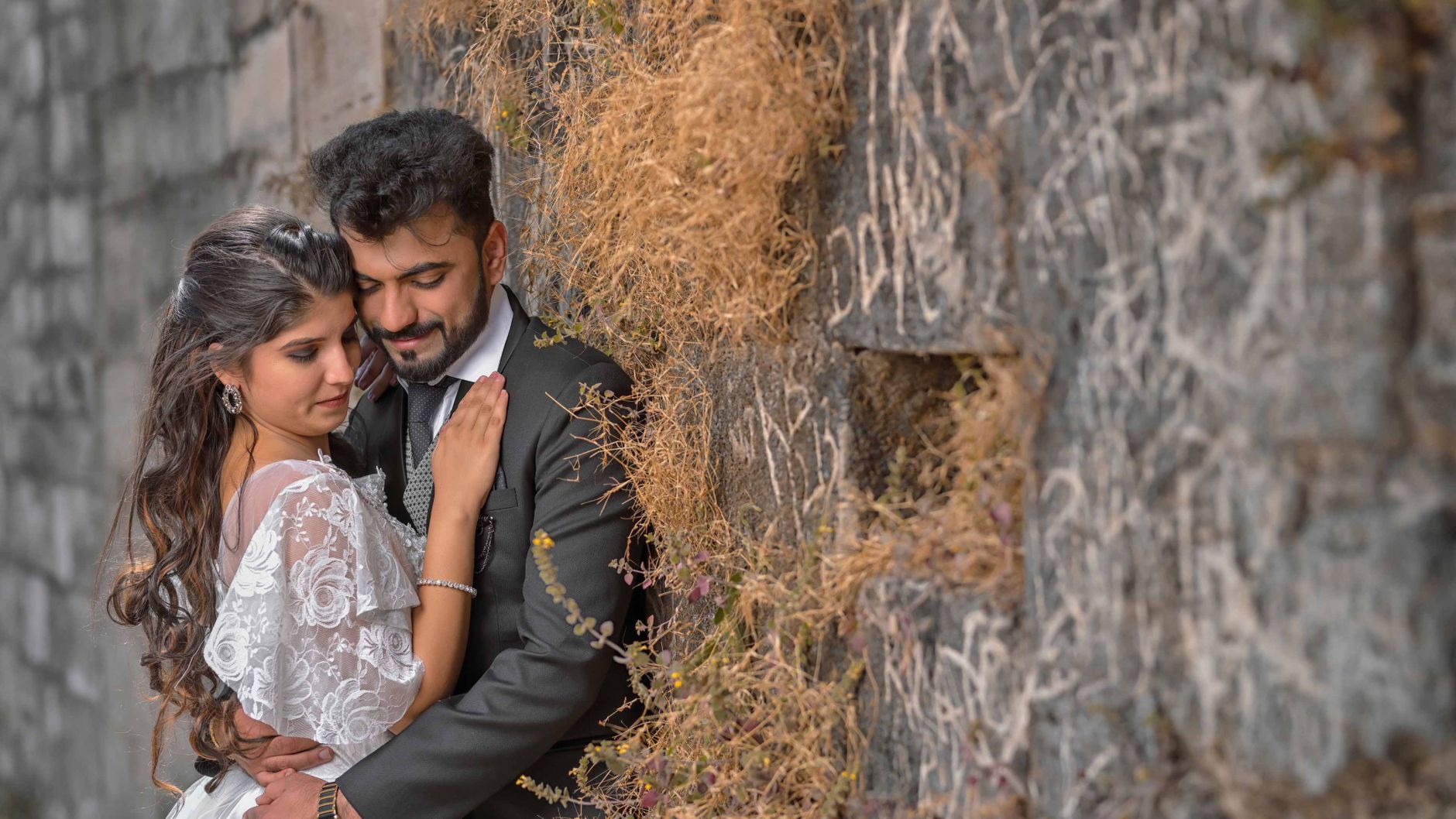 Membuat Fotografi Prewedding yang Menakjubkan: Tips dan Trik yang Perlu Diketahui