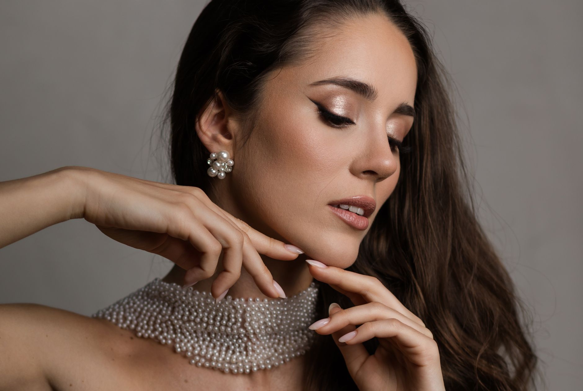 Cara Pilih MUA yang Tepat untuk Wujudkan Make Up Glamour Pernikahan Anda
