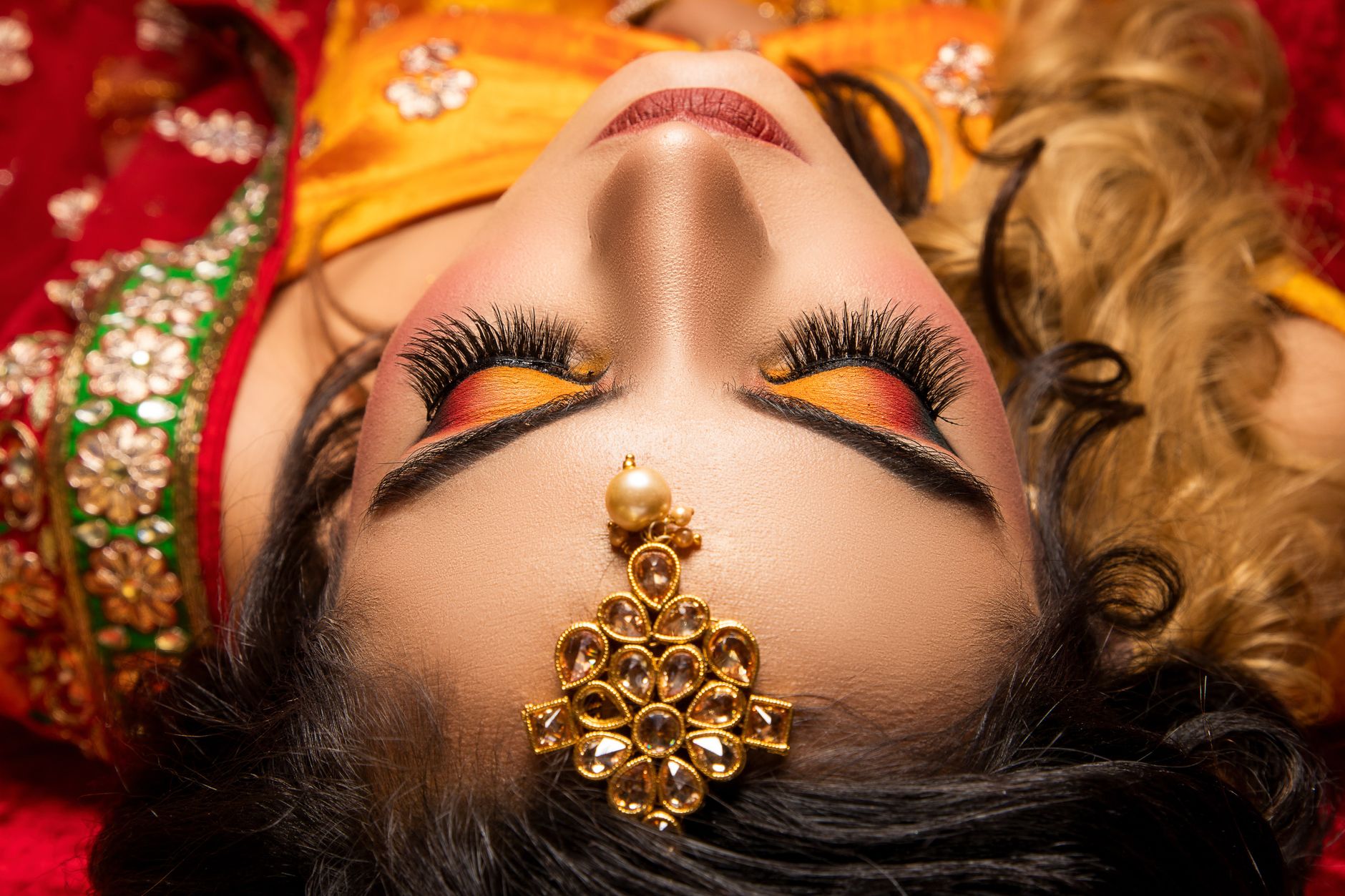 10 Tips Pilih MUA Terbaik untuk Membuat Make Up Pernikahan Anda Terlihat Elegan