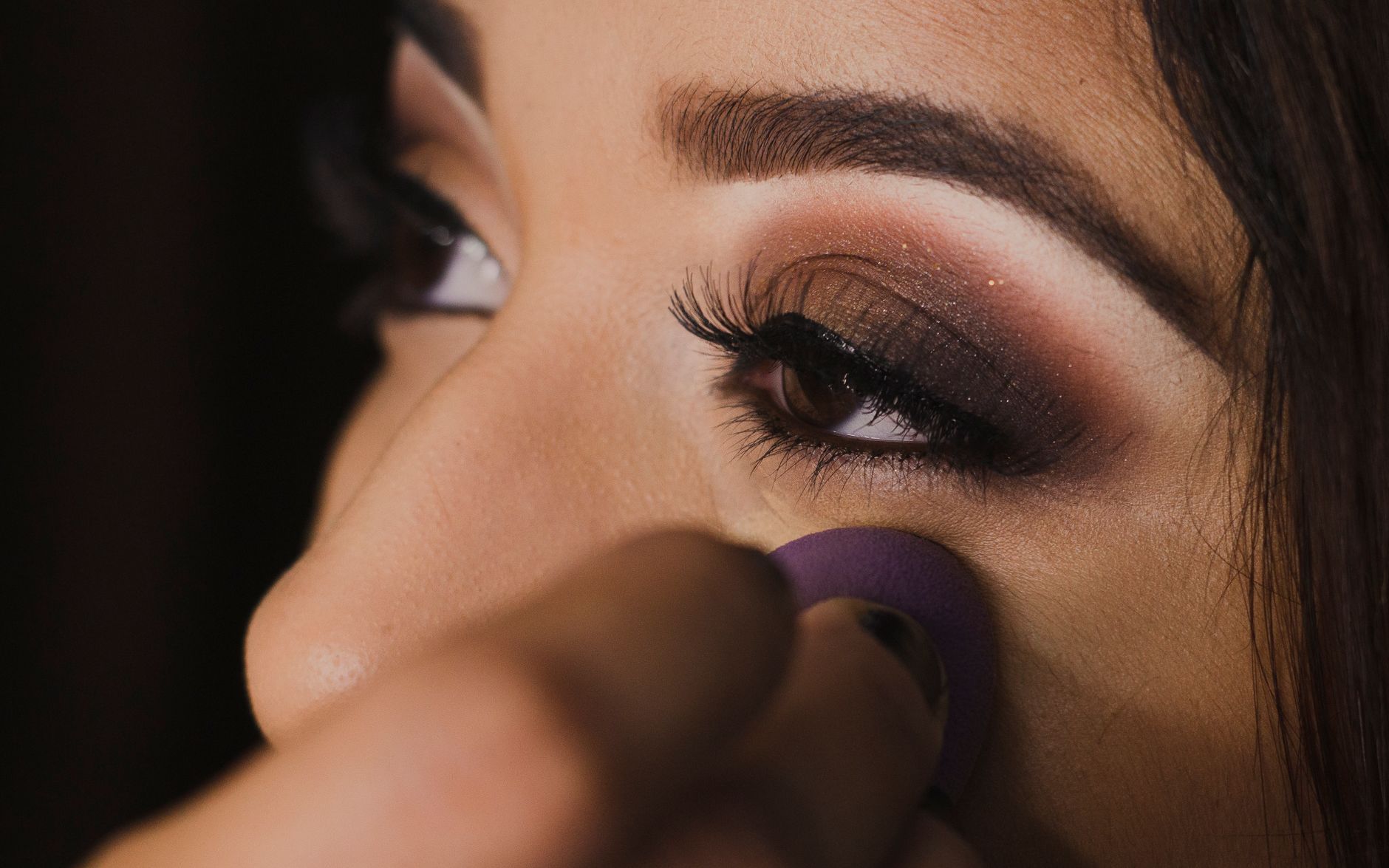 Make Up Natural yang Flawless Sepanjang Hari