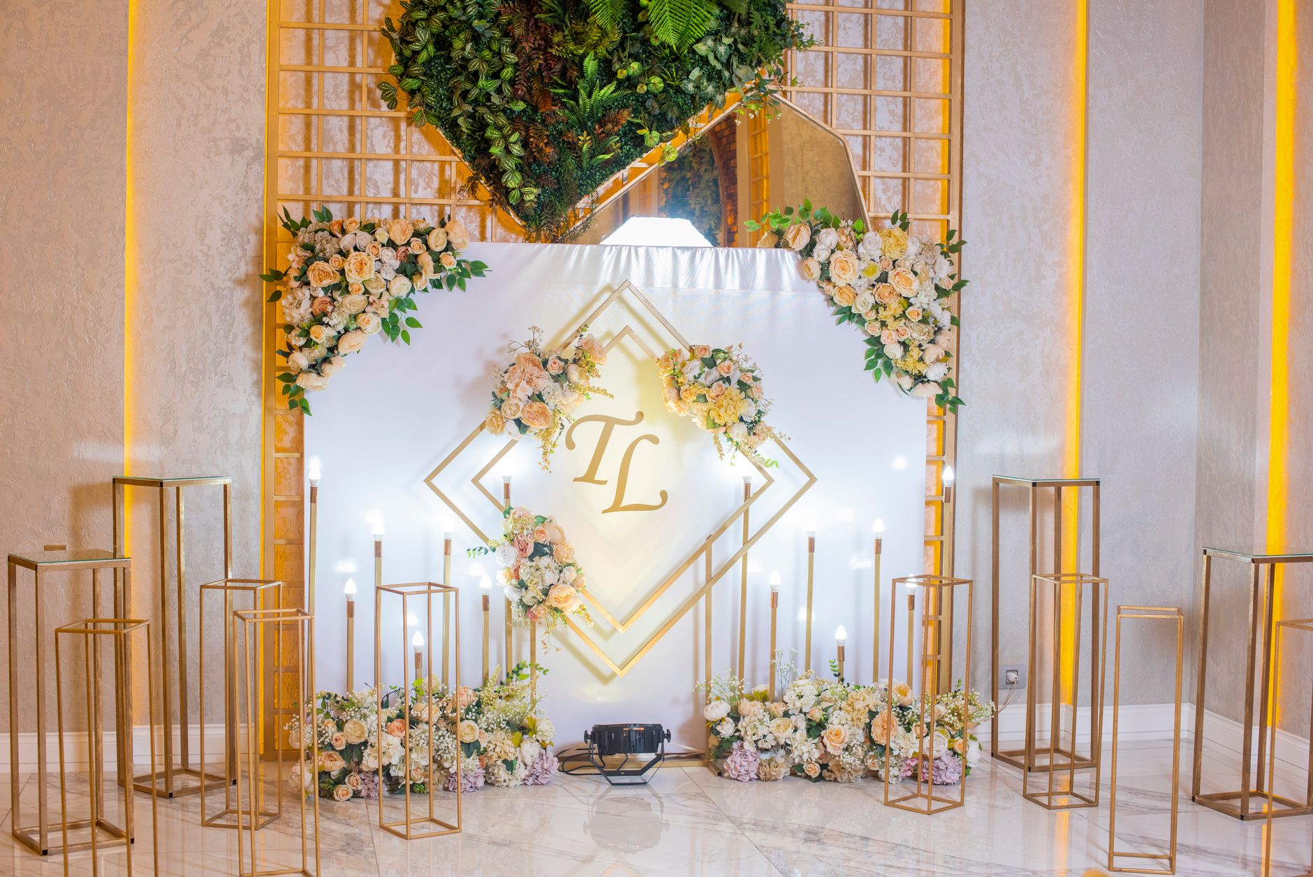 Dekorasi Nikah Minimalis yang Elegan: Inspirasi dan Ide untuk Pernikahanmu Dekorasi Nikah Minimalis yang Elegan: Inspirasi dan Ide untuk Pernikahanmu