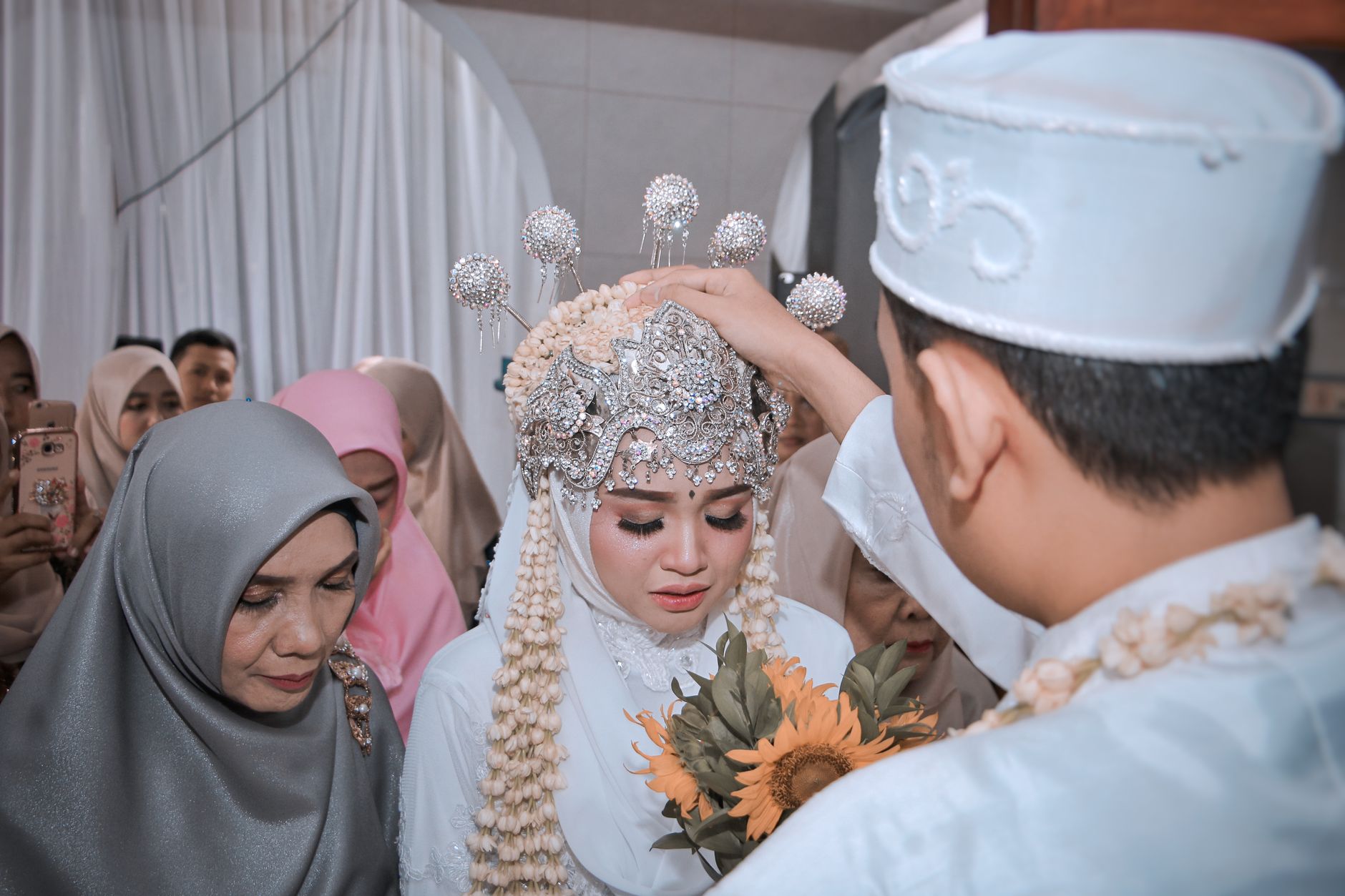 Rencana Pernikahan Islami yang Bermakna: Tips dan Inspirasi untuk Pernikahan yang Spiritual Rencana Pernikahan Islami yang Bermakna: Tips dan Inspirasi untuk Pernikahan yang Spiritual