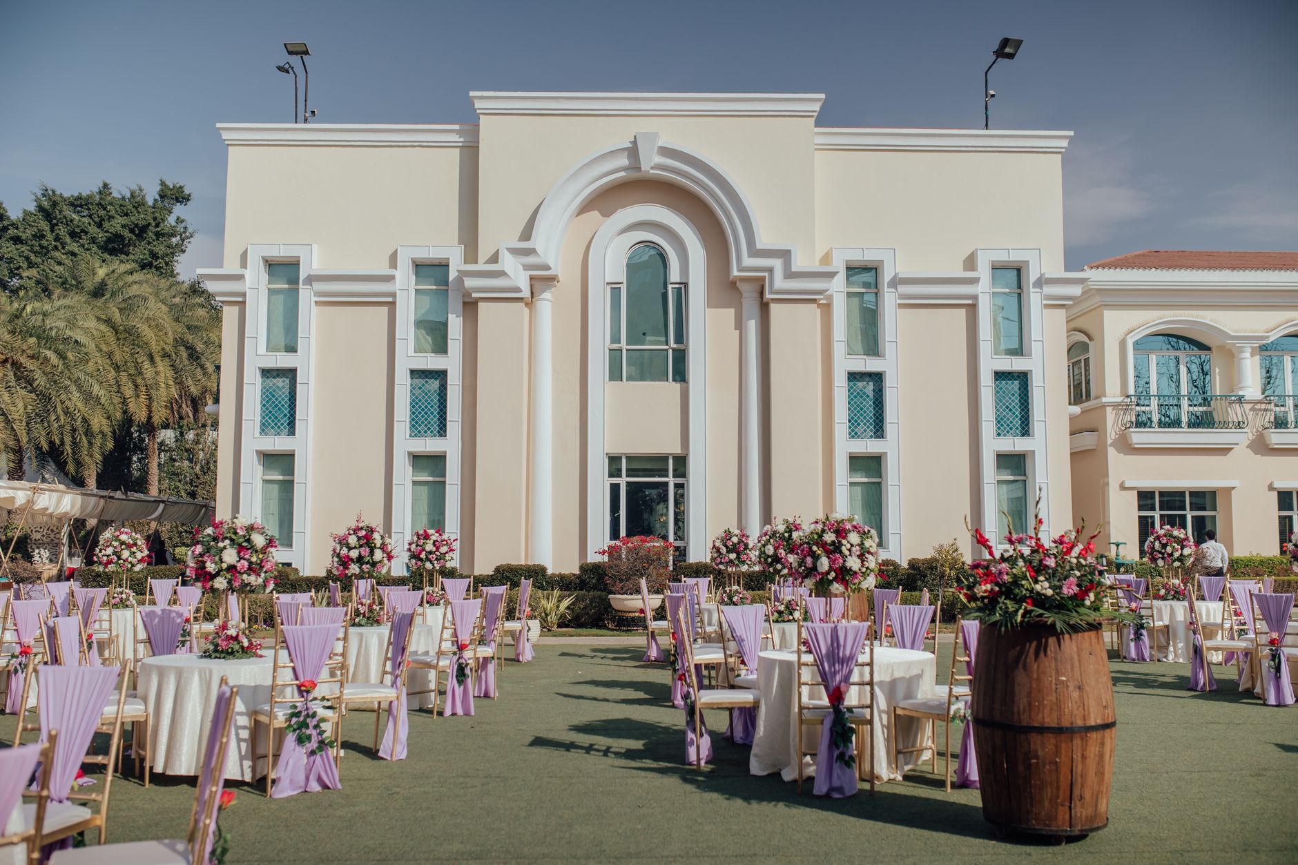 Memilih Venue Pernikahan yang Tepat di Sukabumi: Indoor vs. Outdoor