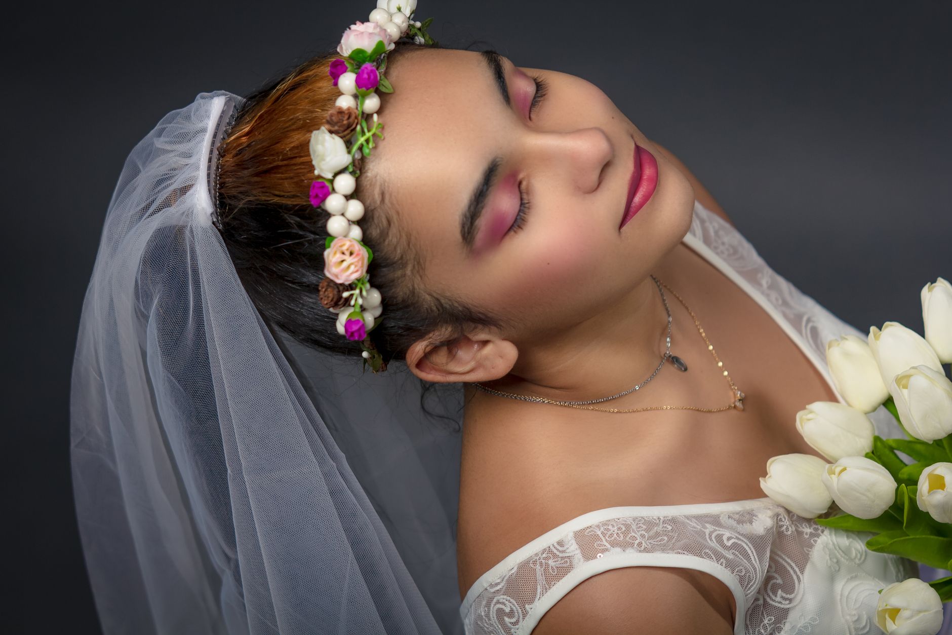 Daftar 5 Tips Menjadi Pengantin yang Elegan di Hari H