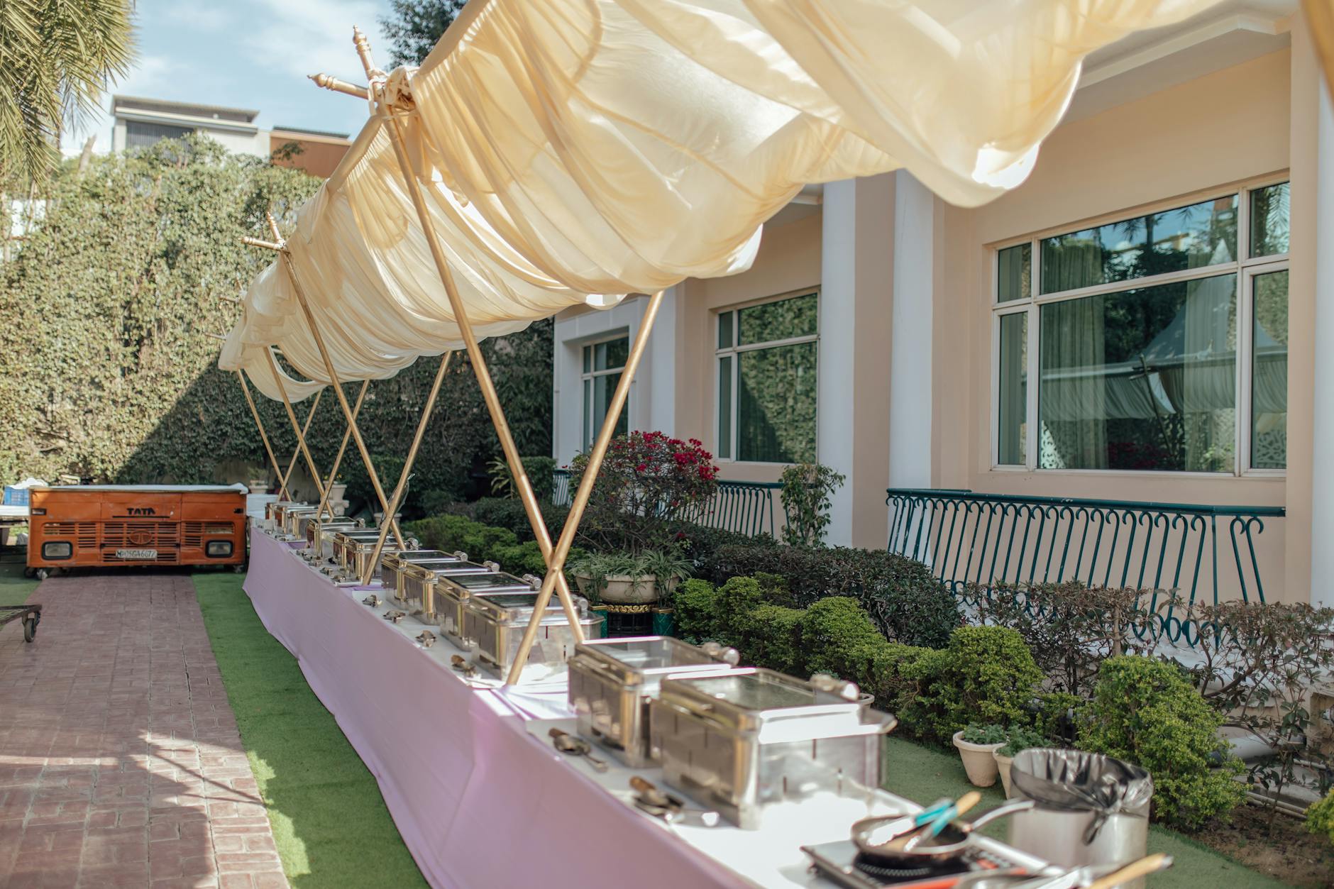 Cara Memilih Catering Pernikahan yang Sesuai Selera dan Budget di Sukabumi