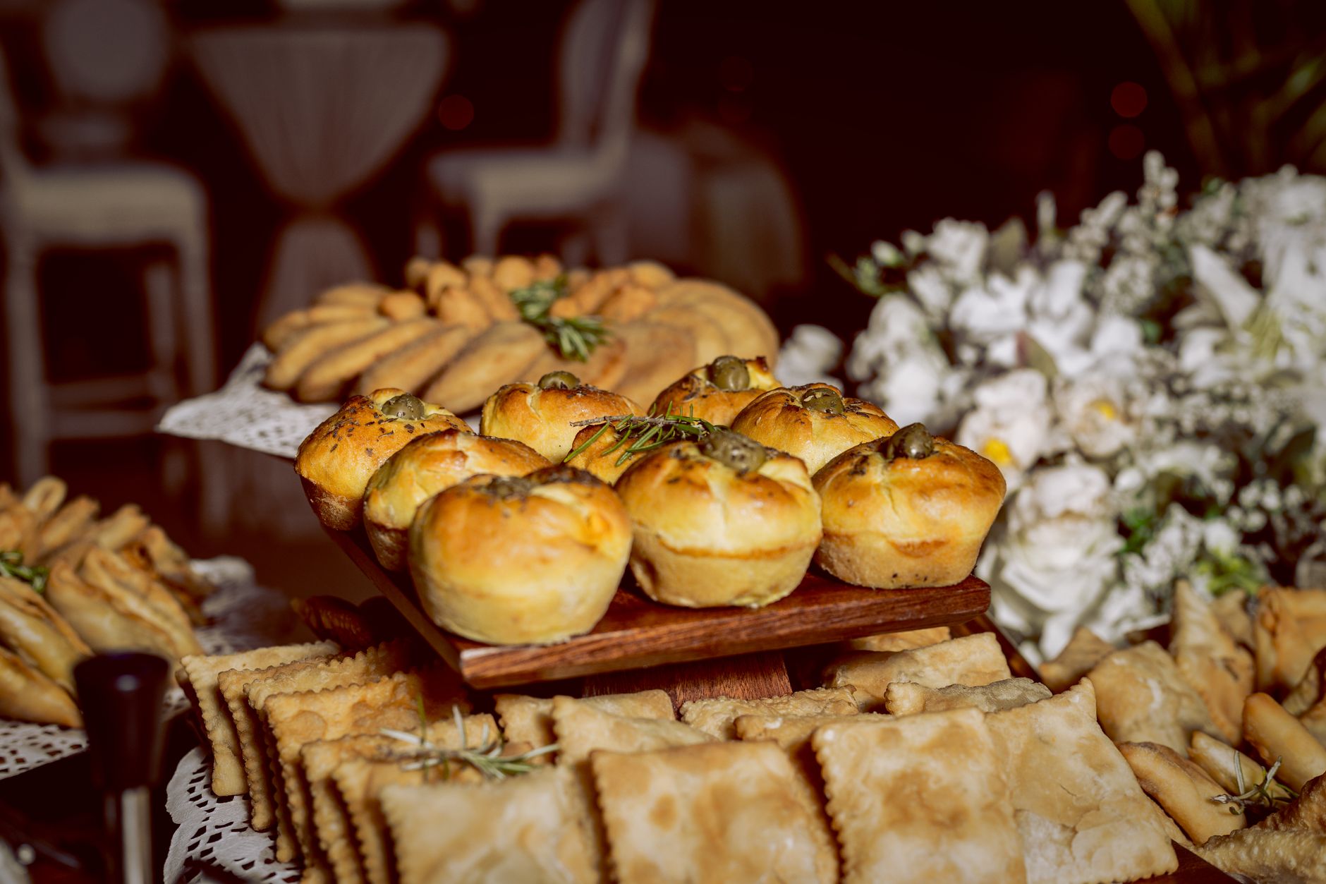 7 Tips Memilih Catering Pernikahan yang Sesuai Budget dan Selera 7 Tips Memilih Catering Pernikahan yang Sesuai Budget dan Selera
