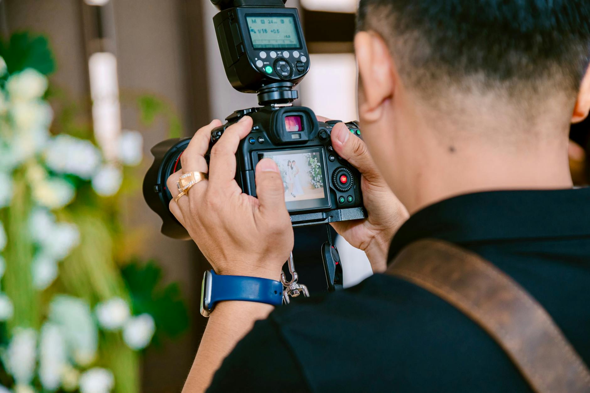 Dokumentasi Pernikahan: Tips Mendapatkan Foto dan Video yang Berkesan