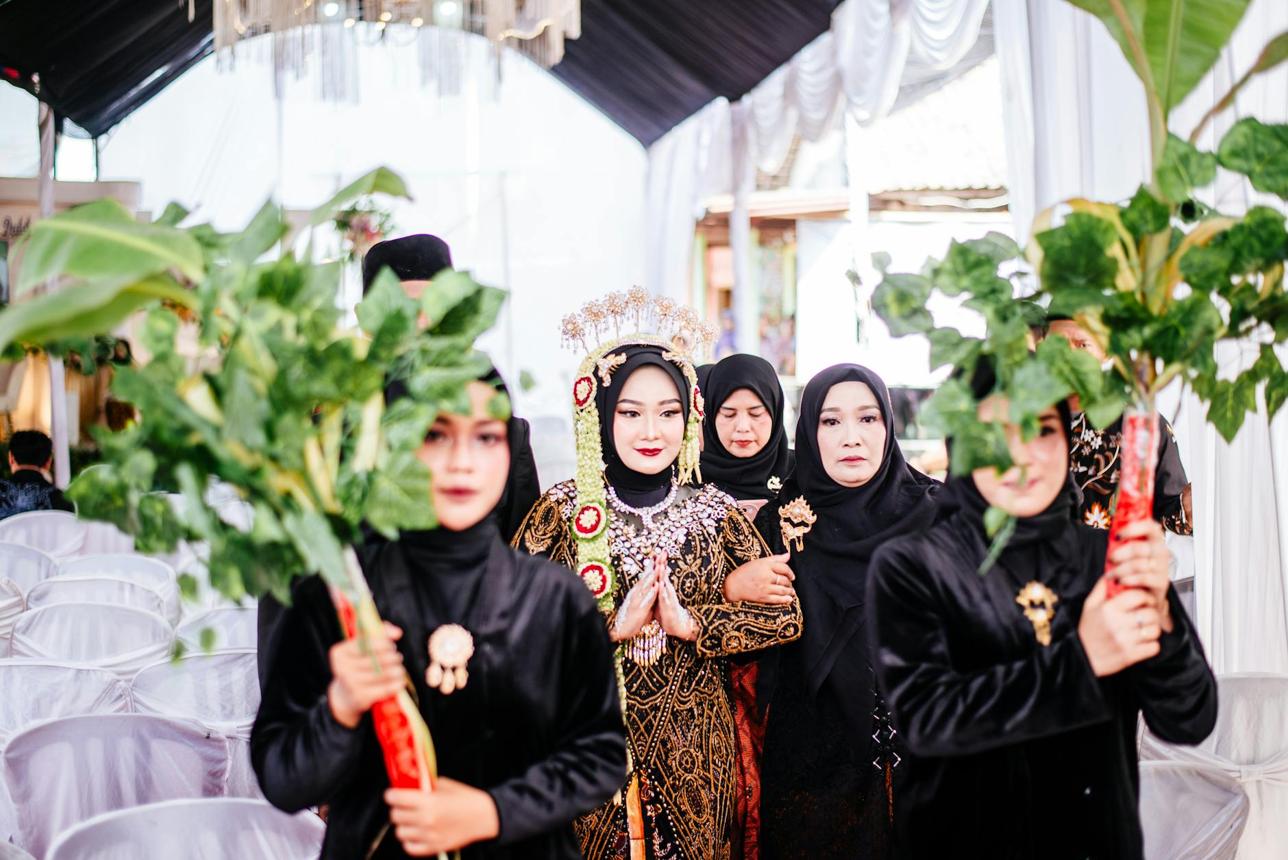 Sewa Gaun Pengantin di Sukabumi: Panduan Lengkap Memilih Gaun Sesuai Budget dan Tema
