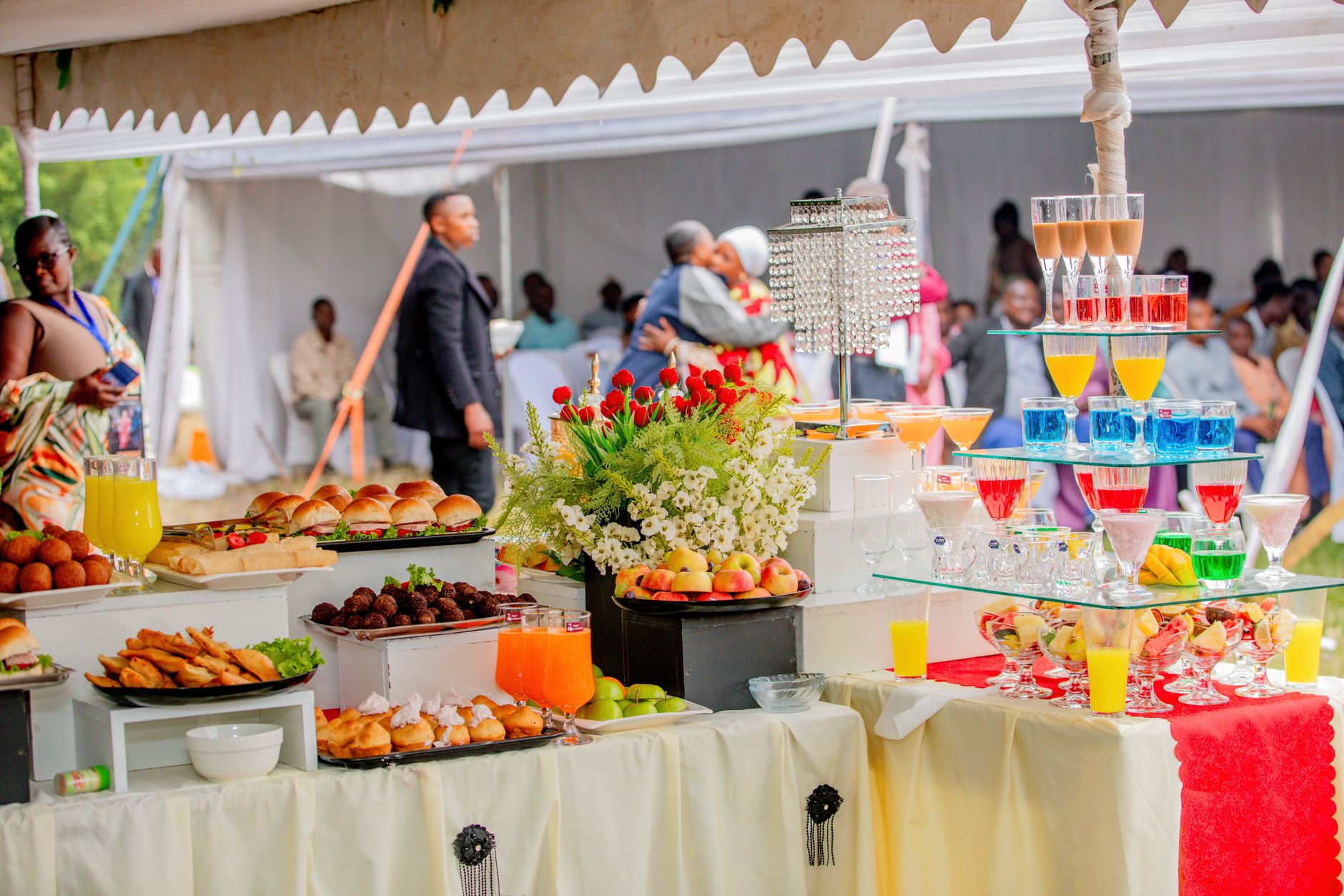 Cara Memilih Catering Pernikahan yang Lezat dan Sesuai Budget di Sukabumi Cara Memilih Catering Pernikahan yang Lezat dan Sesuai Budget di Sukabumi