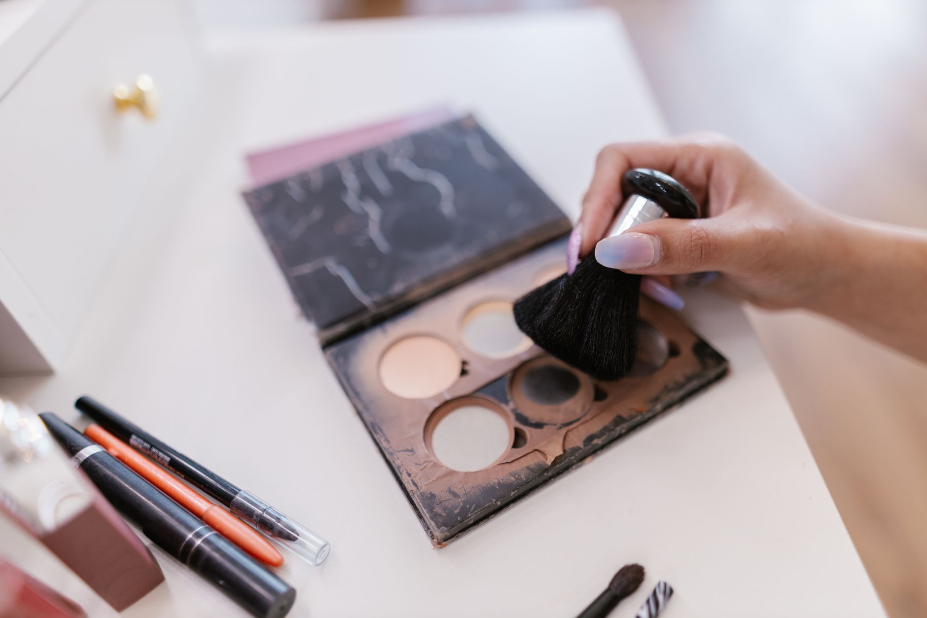 Pilih MUA Terbaik untuk Pernikahan Anda: Tips dan Pertimbangan yang Perlu Diketahui Pilih MUA Terbaik untuk Pernikahan Anda: Tips dan Pertimbangan yang Perlu Diketahui