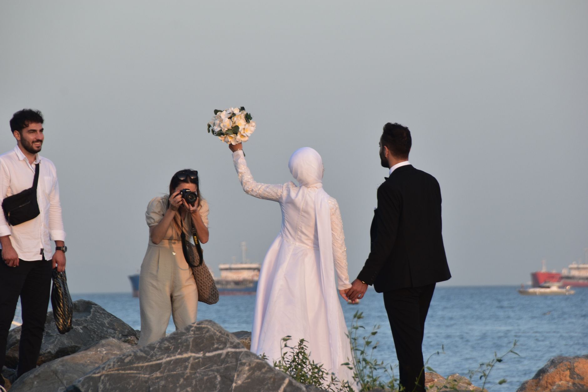Dokumentasi Pernikahan yang Abadi: Tips Memilih Fotografer dan Videografer Profesional