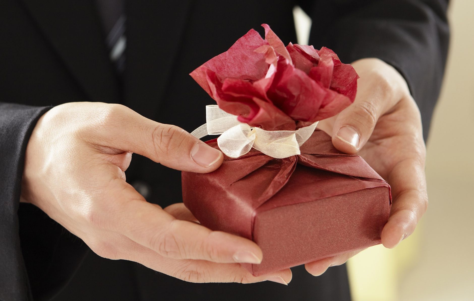 Souvenir Nikah yang Disukai Semua Tamu Souvenir Nikah yang Disukai Semua Tamu