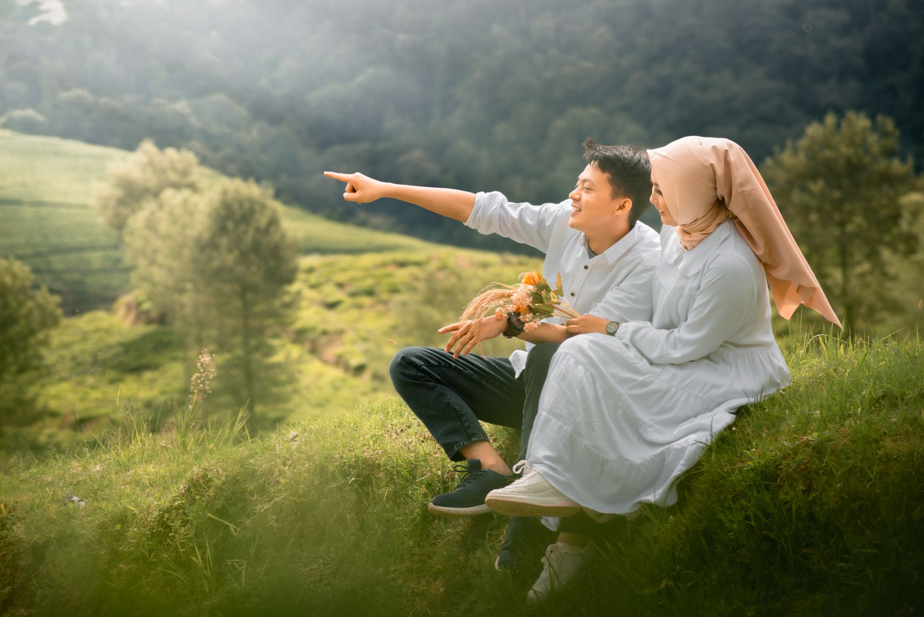 Mengapa Foto Prewed Outdoor Wajib Ada dalam Rencana Pernikahan Impianmu? Mengapa Foto Prewed Outdoor Wajib Ada dalam Rencana Pernikahan Impianmu?