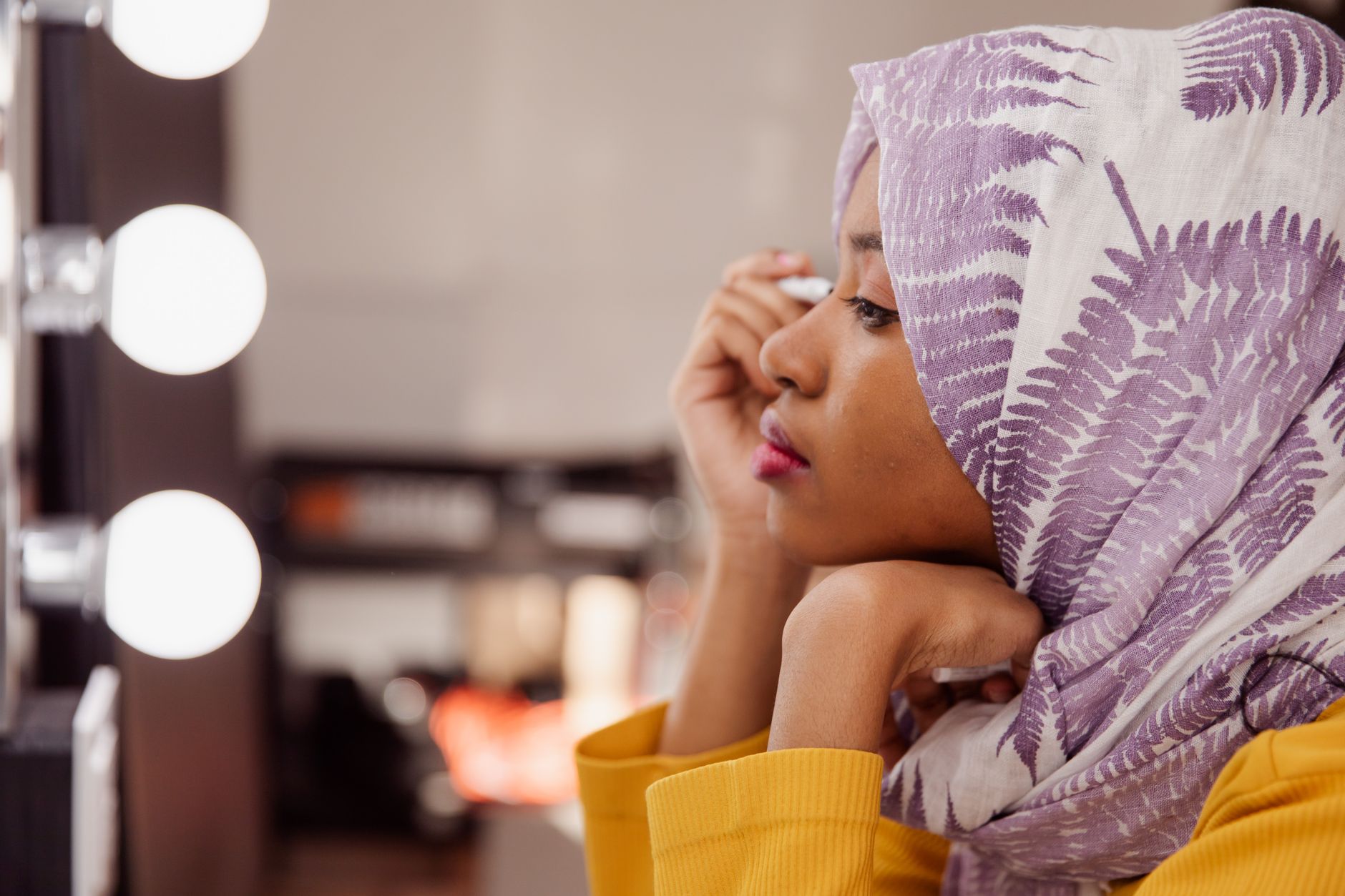 Pilih MUA Terbaik: 10 Tips dan Pertimbangan untuk Make Up Nikah yang Memukau